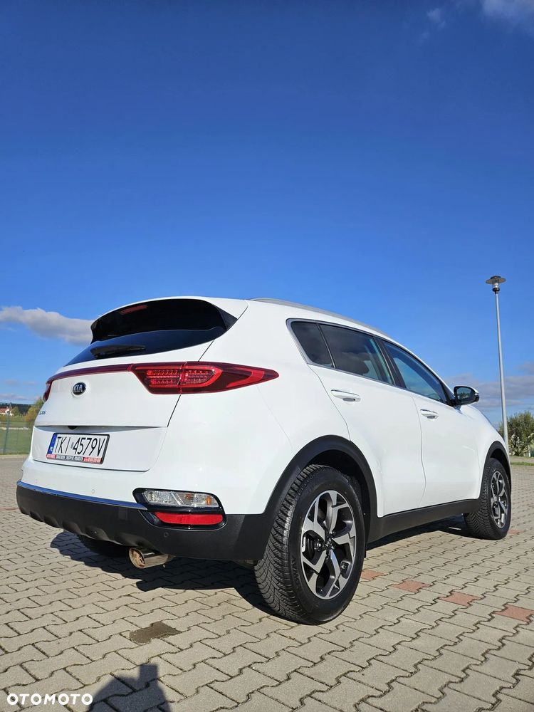 Kia Sportage 1.6 GDI Business Line L 2WD - 32