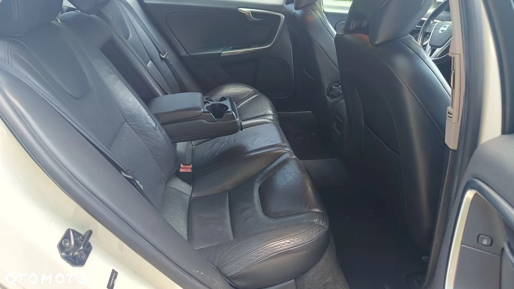 Volvo S60 2.5 T5 - 36