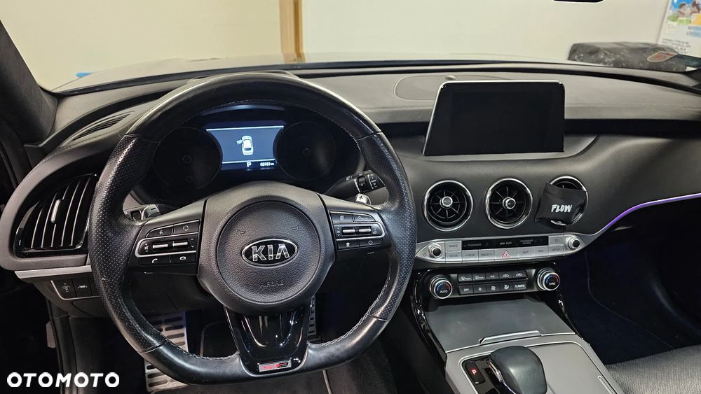 Kia Stinger 2.0 T-GDI GT Line - 24