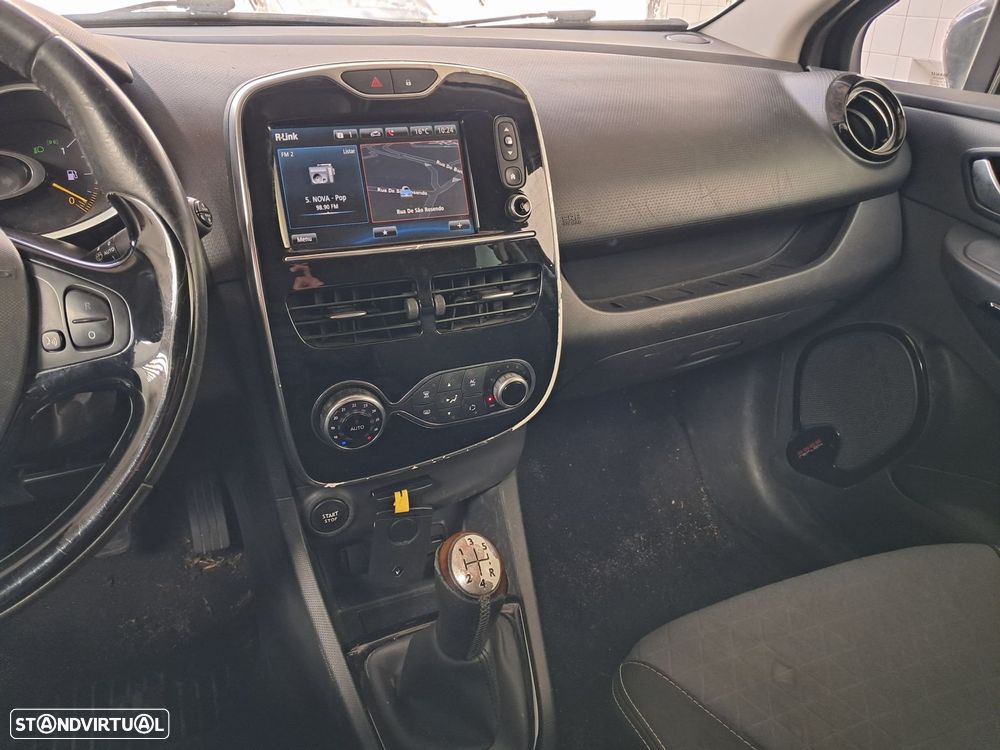 Renault Clio Sport Tourer 0.9 TCE Dynamique S - 10