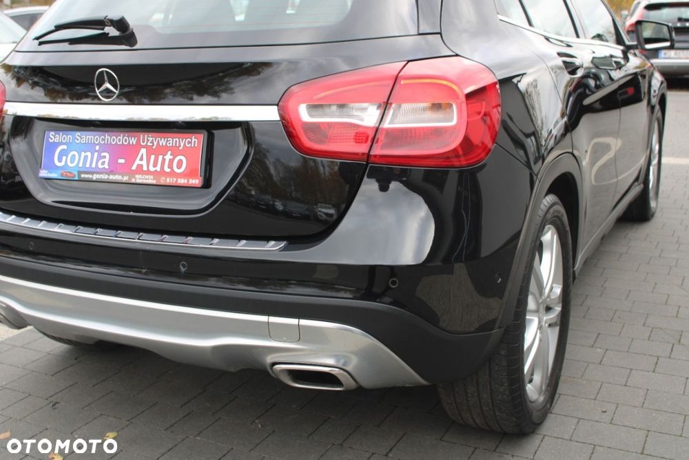 Mercedes-Benz GLA - 18