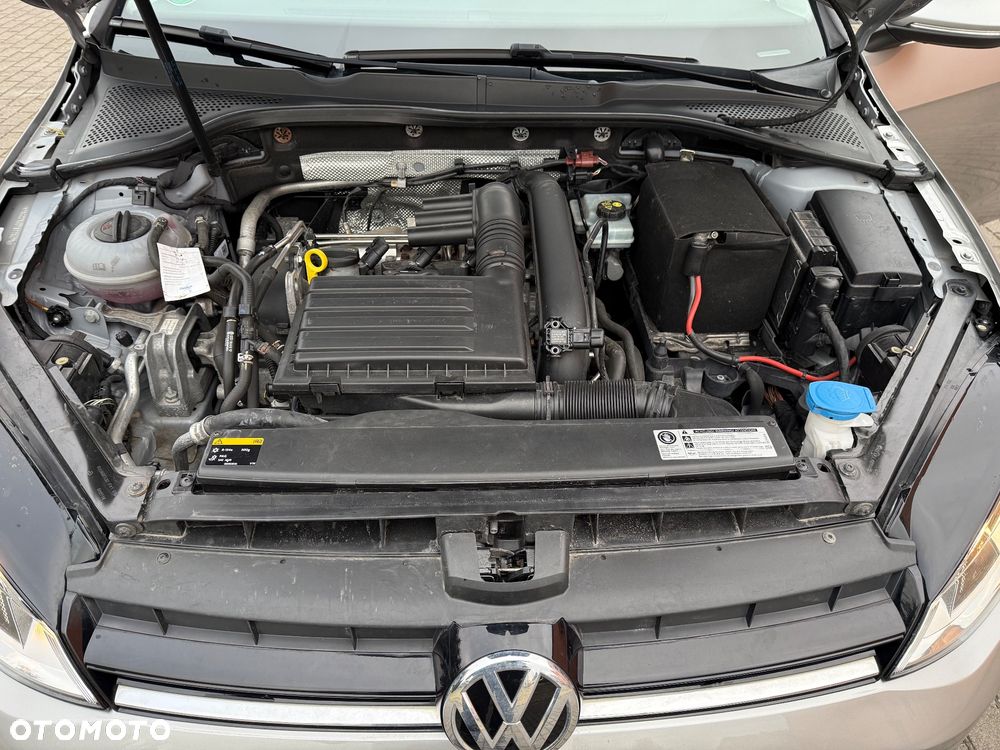 Volkswagen Golf 1.2 TSI BlueMotion Technology Cup - 18