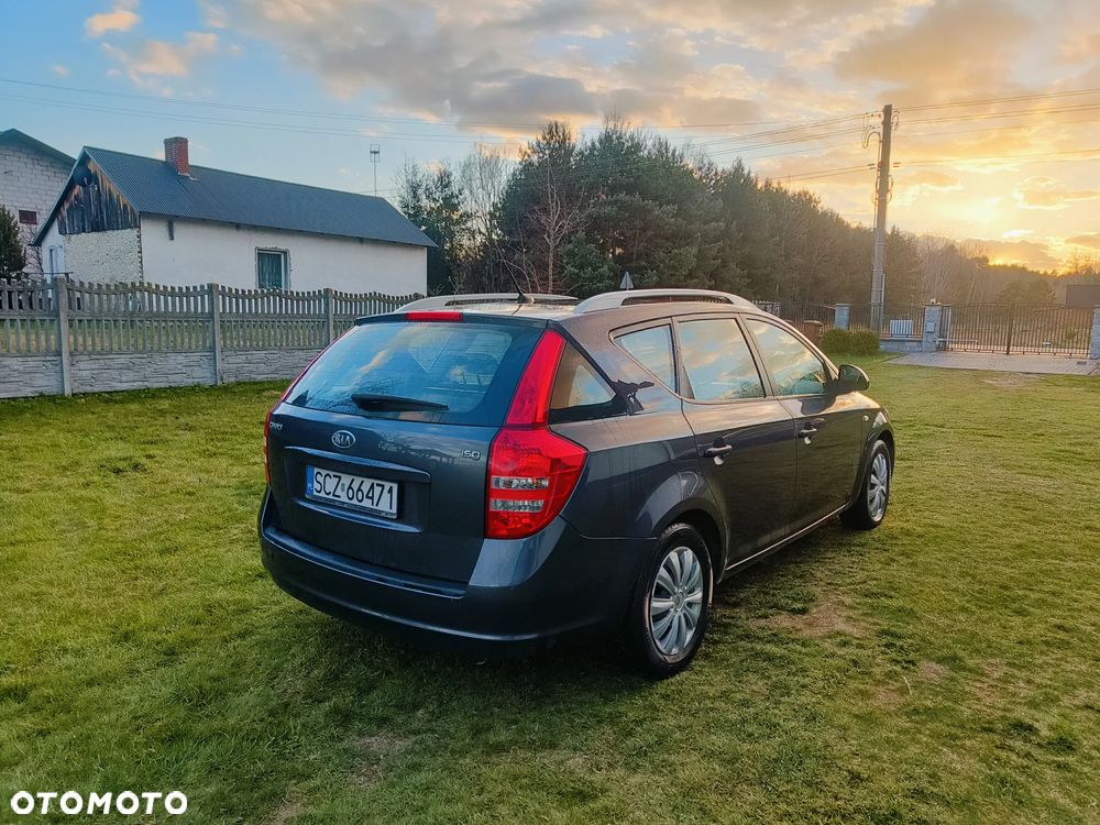 Kia Ceed 1.4 Comfort - 4