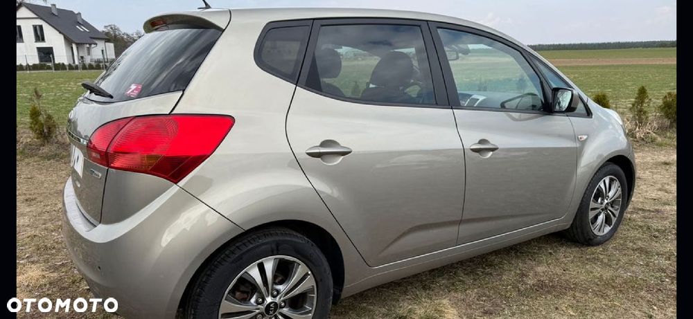 Kia Venga 1.6 CVVT Dream-Team Edition - 1
