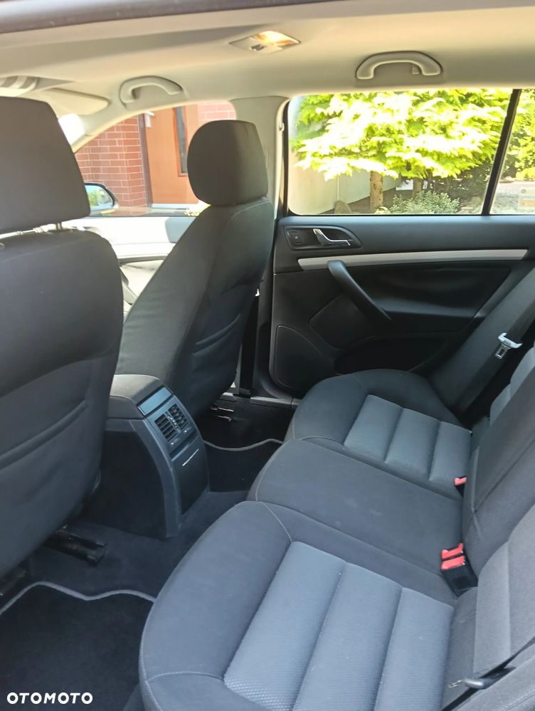 Skoda Octavia 1.8 TSI Ambiente - 9