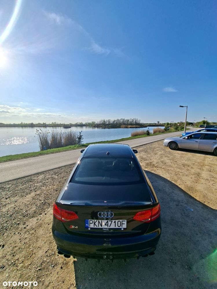 Audi S4 Limousine - 16