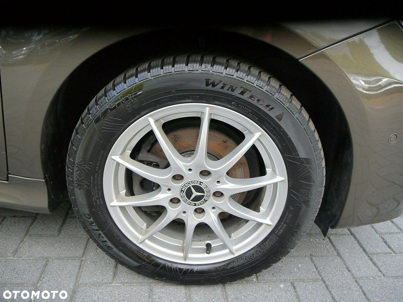Mercedes-Benz Klasa B 180 BlueEFFICIENCY SPORT EDITION - 14