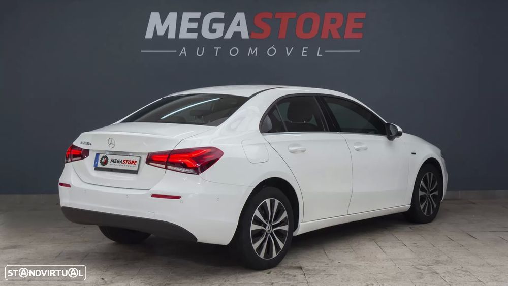 Mercedes-Benz A 250 Limousine - 5