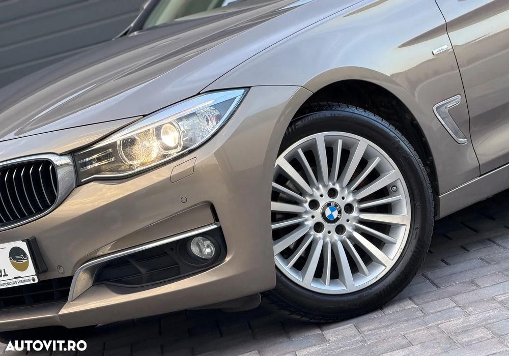 BMW Seria 3 318d Aut. Luxury Line - 13