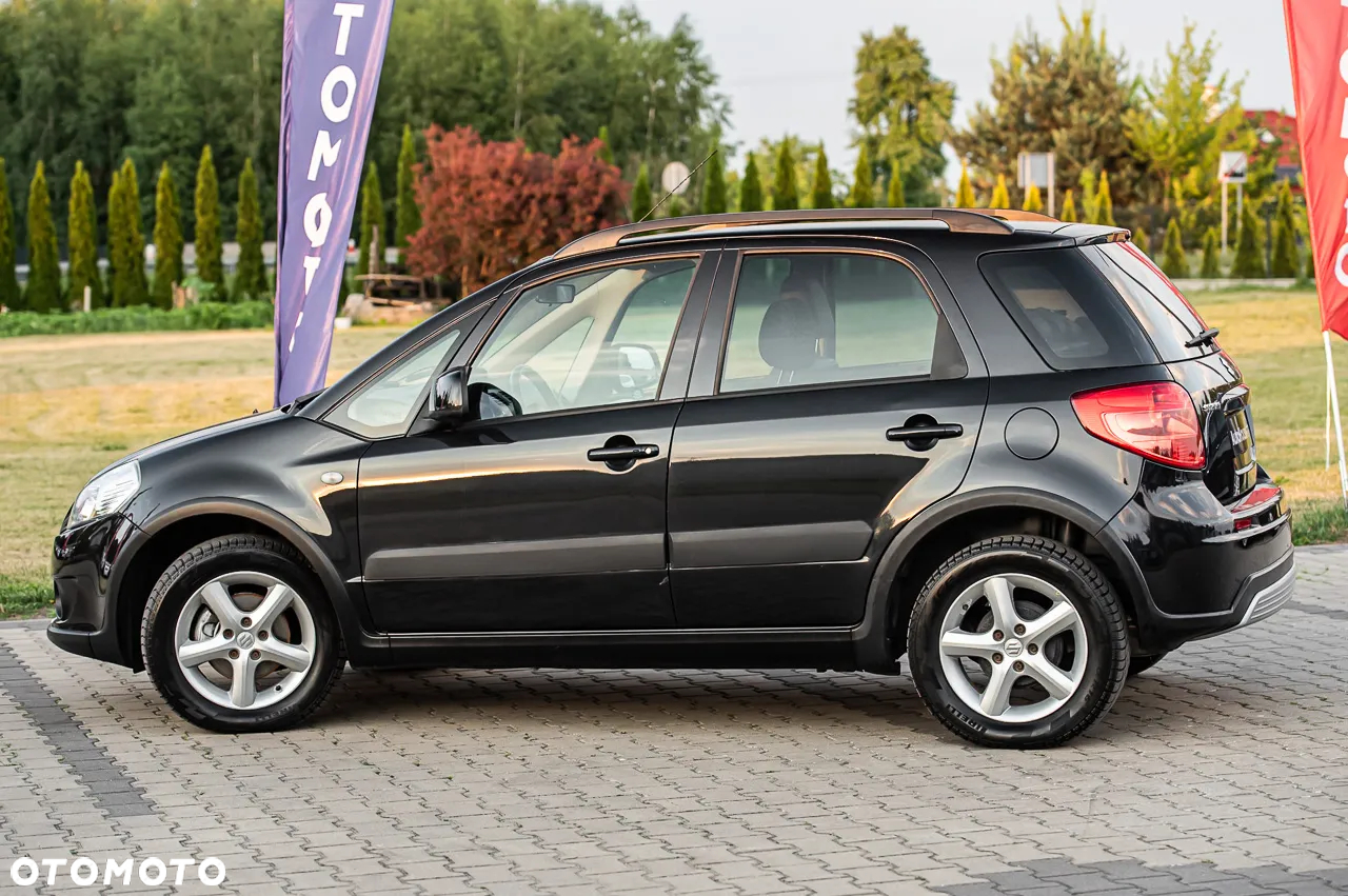 Suzuki SX4 1.6 Comfort Plus 4WD - 12