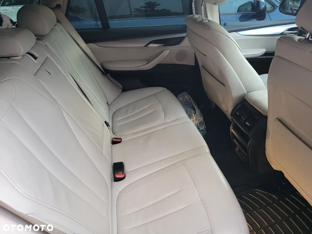BMW X5 - 12