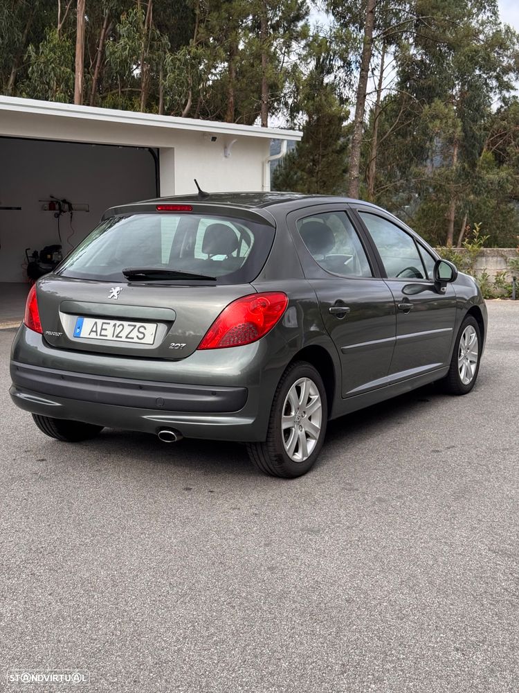 Peugeot 207 120 Sport - 6