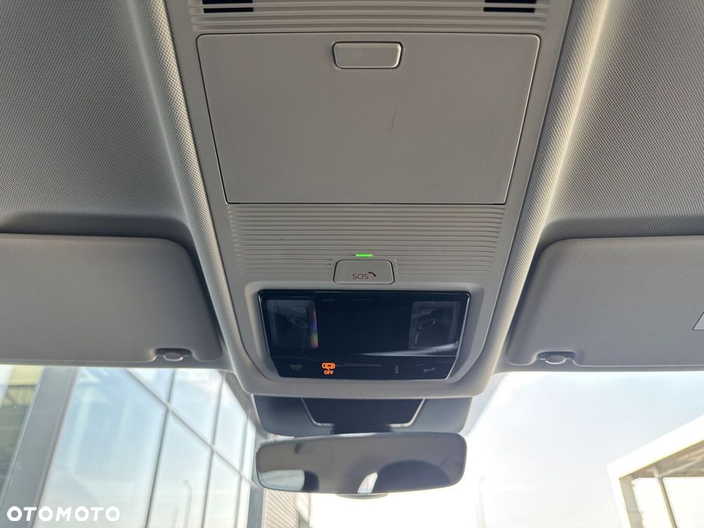 Volkswagen Tiguan - 24