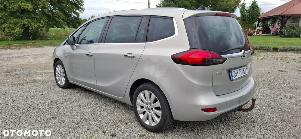 Opel Zafira 2.0 CDTI Cosmo - 4