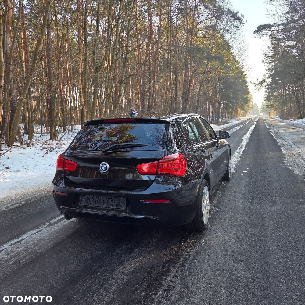BMW Seria 1 116i Sport Line - 7
