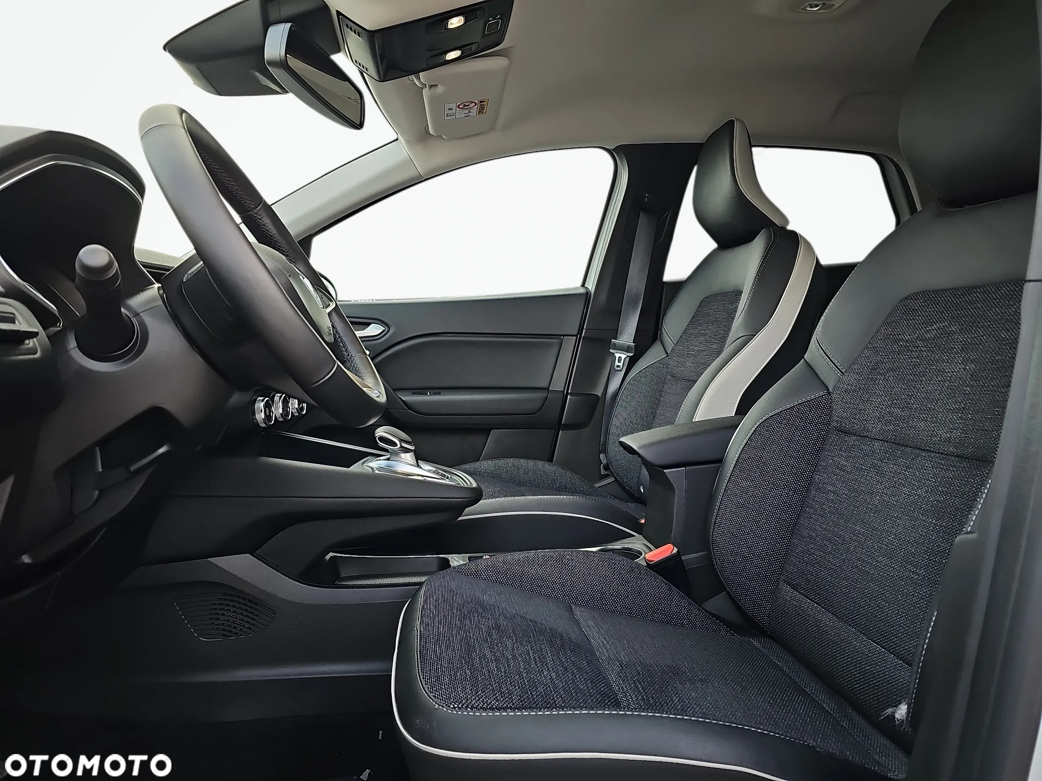 Renault Captur 1.6 E-TECH Full Hybrid 145 Techno - 12