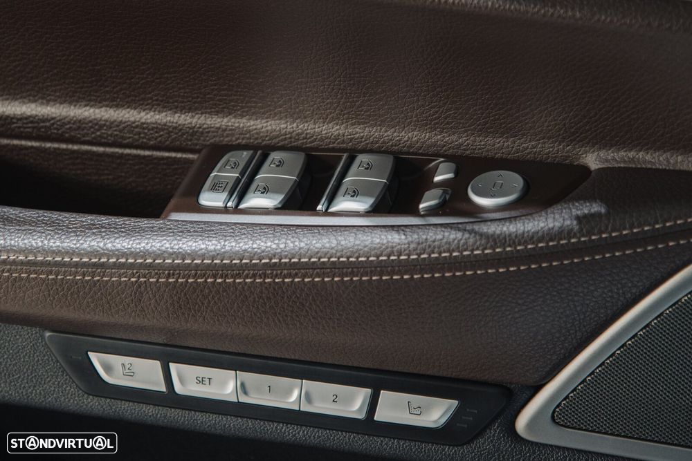BMW 730 d Pack M - 25
