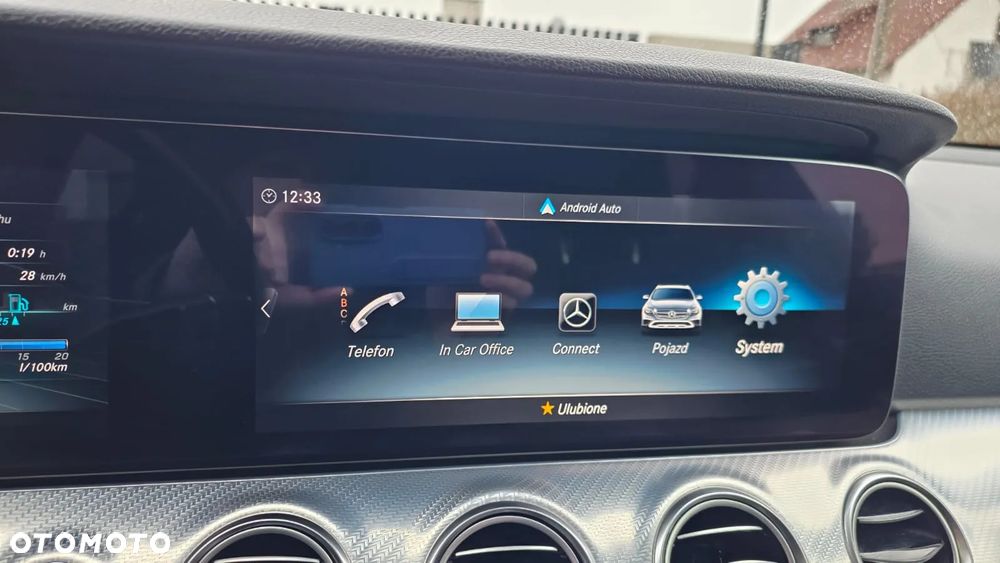 Mercedes-Benz Klasa E - 22