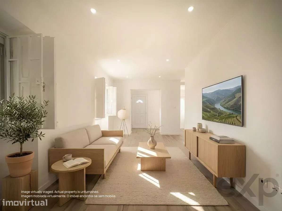 Uma vila lindamente renovada no Alto Alentejo, pronta para mudar-se | - Grande imagem: 3/42