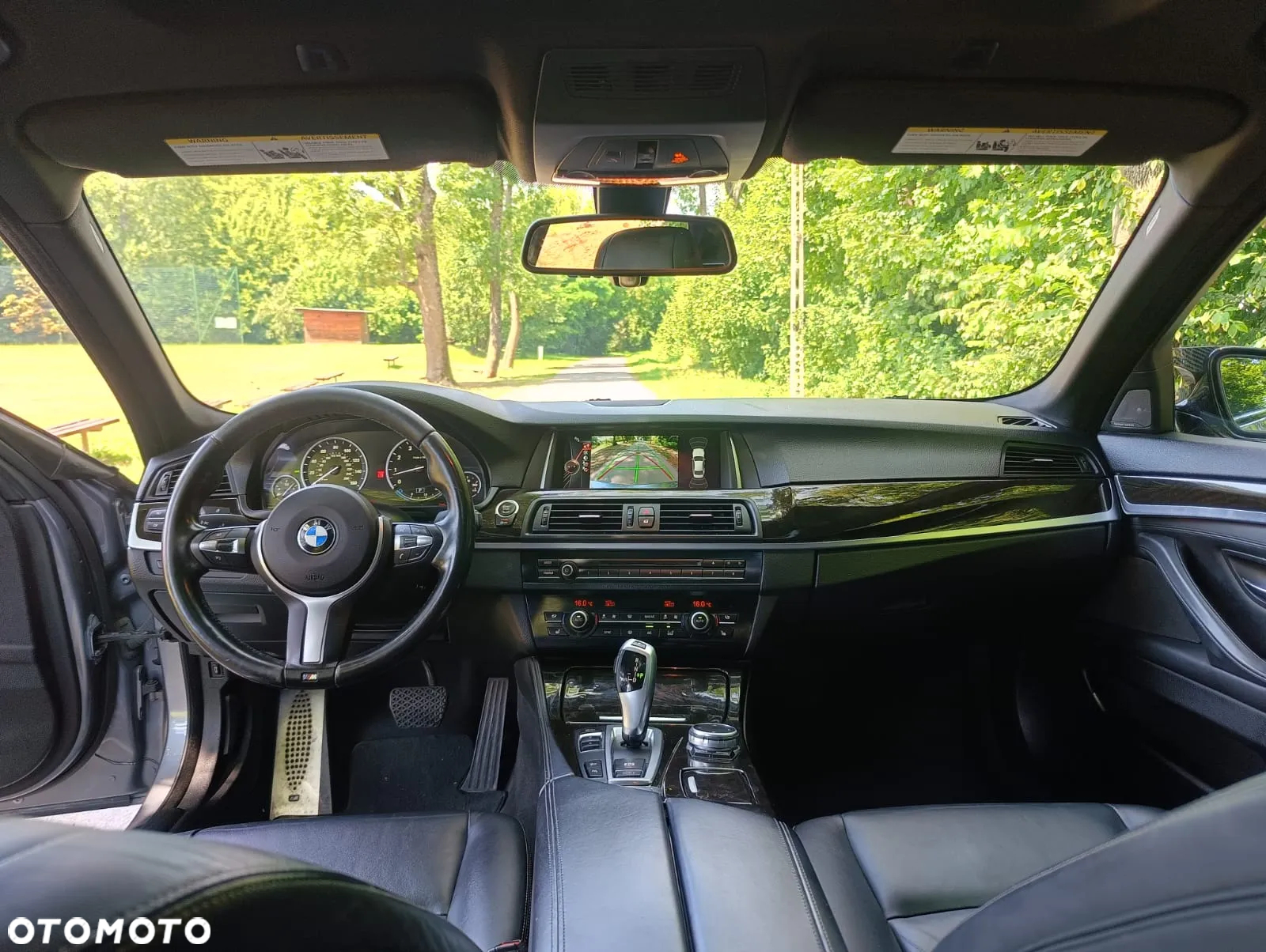 BMW Seria 5 535i xDrive - 14