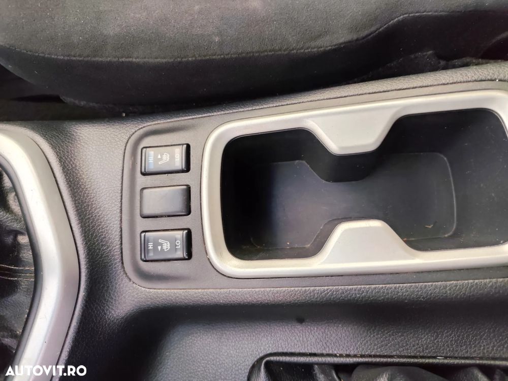 Nissan Navara 2.3 dCi Bi Turbo Double Cab N-Connecta - 21