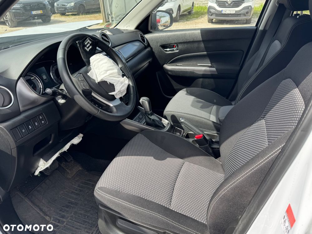 Suzuki Vitara 1.4 Boosterjet Hybrid Automatik Comfort - 10