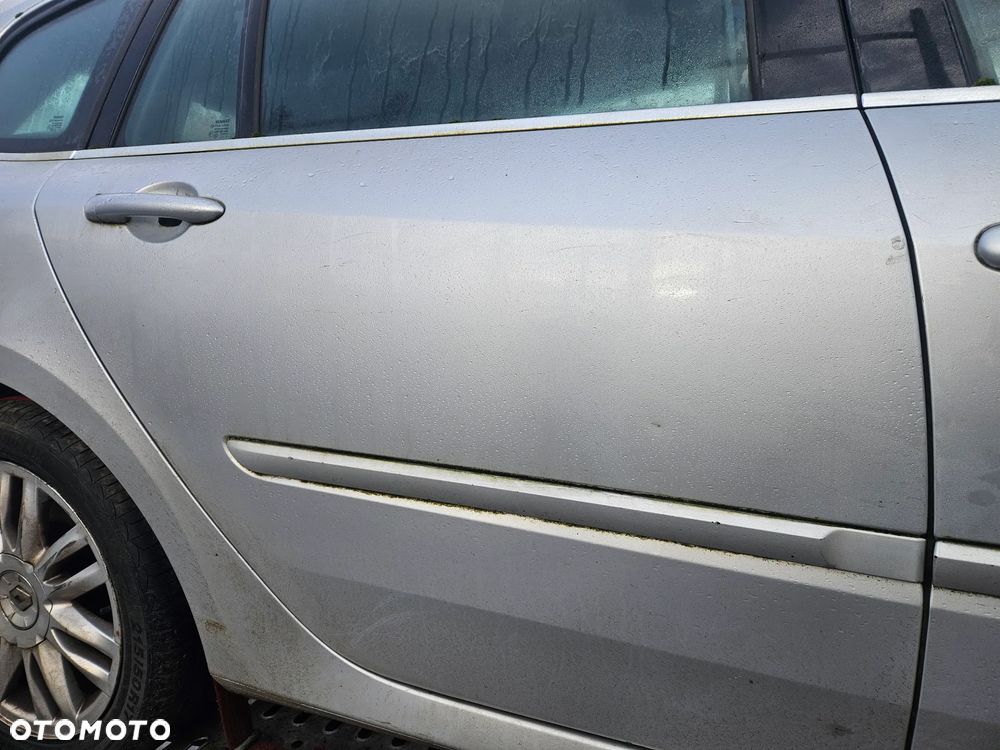 Renault Laguna III Kombi TED69 Drzwi Prawe Przednie - 3