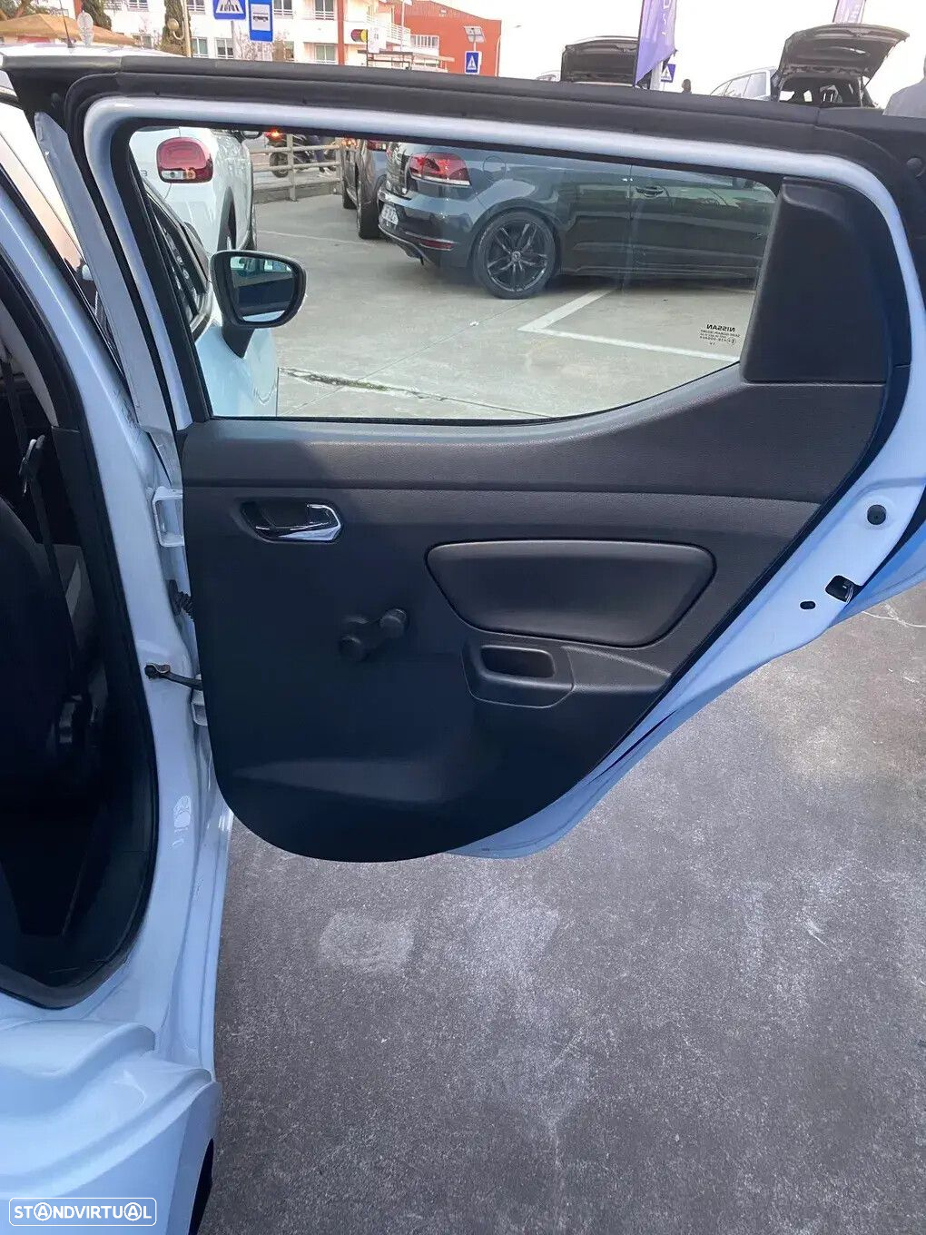 Nissan Micra - 23