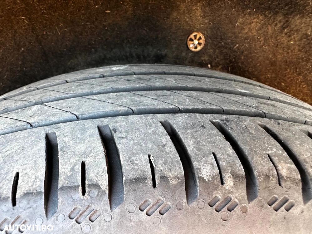 Ford Transit Connect - 12