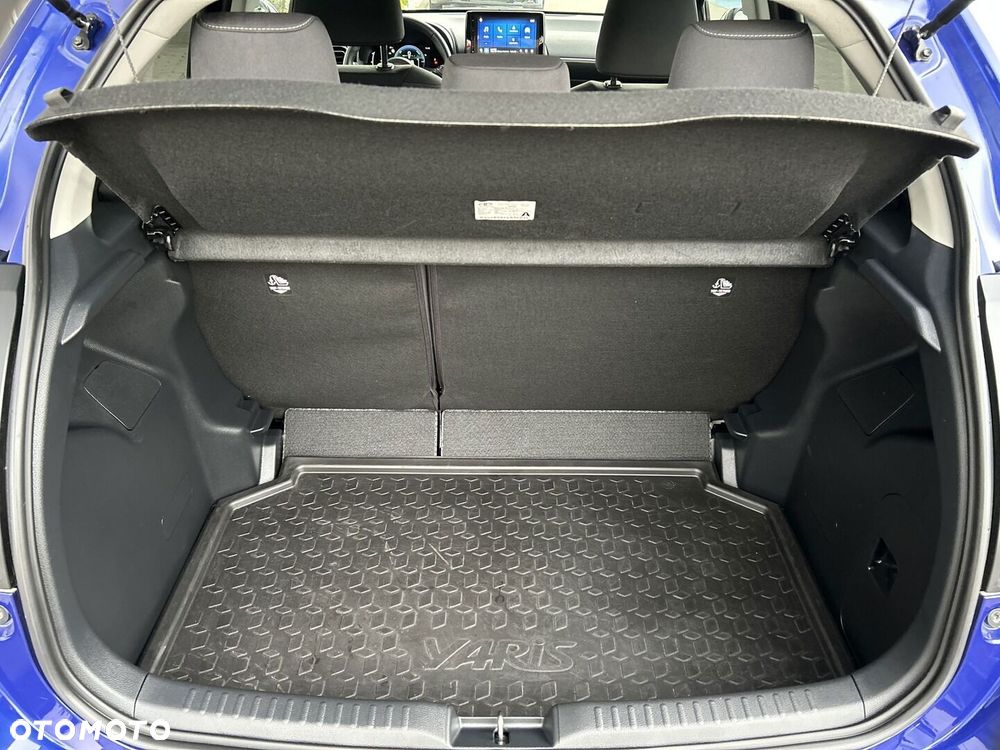 Toyota Yaris Hybrid 1.5 Style - 25