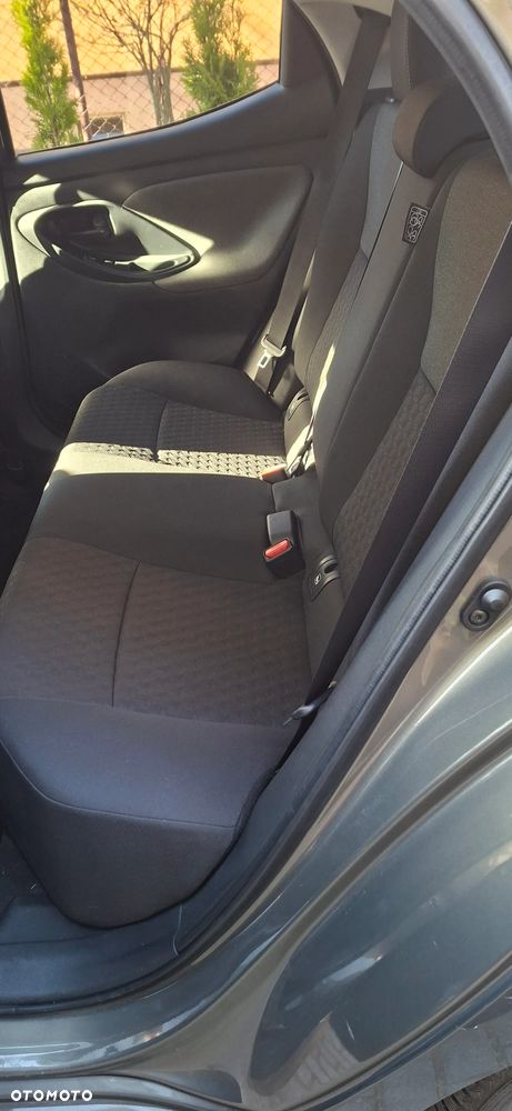 Toyota Yaris 1.5 Comfort - 4