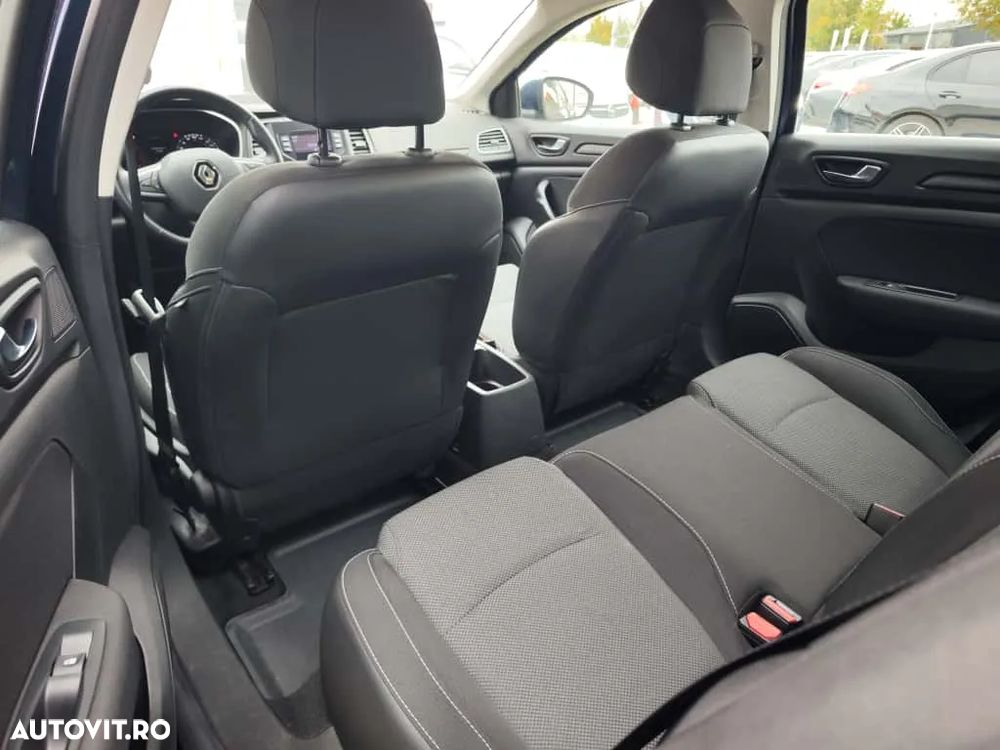 Renault Megane TCe 114 GPF Life - 11