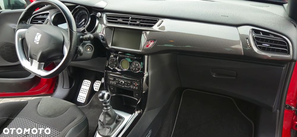 Citroën DS3 THP 155 SportChic - 5