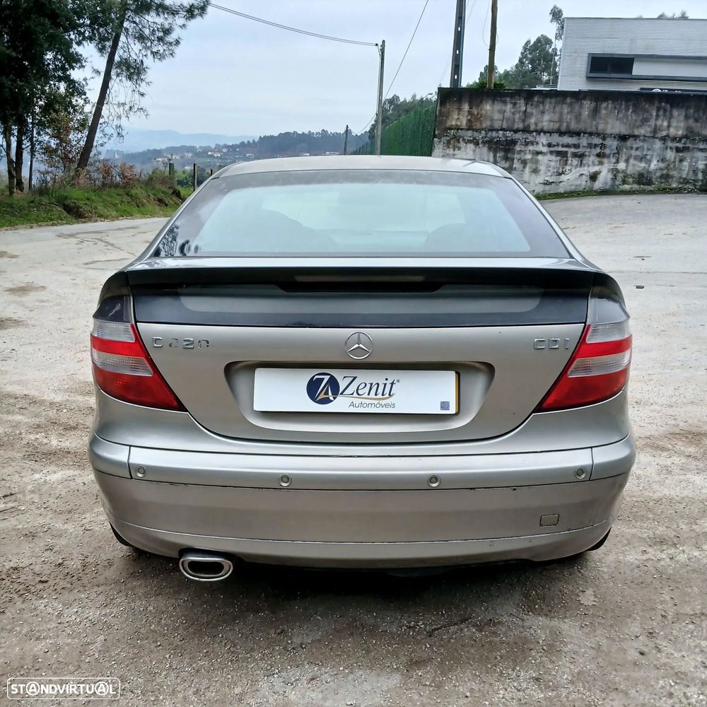 Mercedes-Benz 2.2 C220 CDI de 2009 - Peças Usadas (10260) - 6