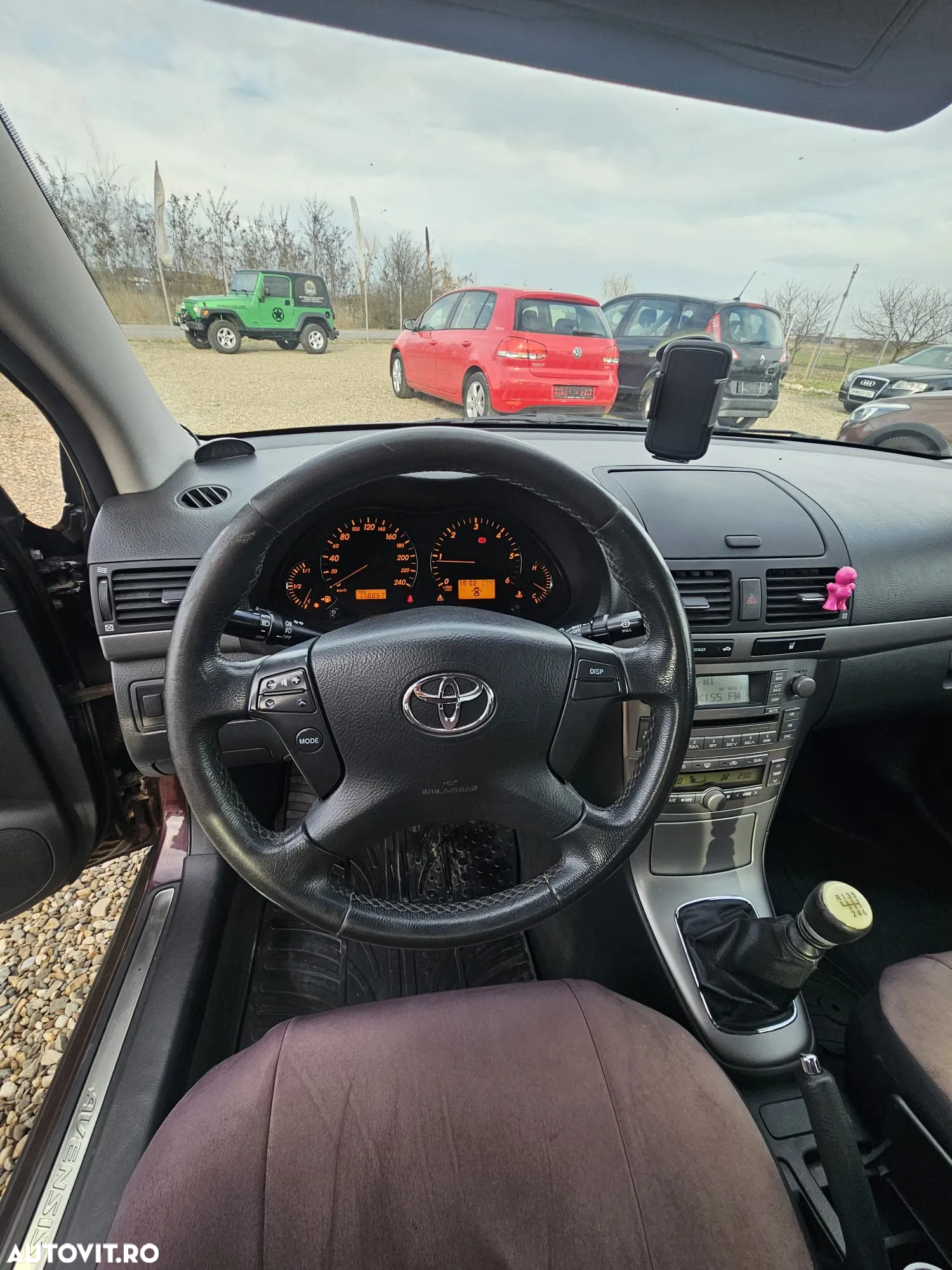 Toyota Avensis 2.0 D-4D - 7