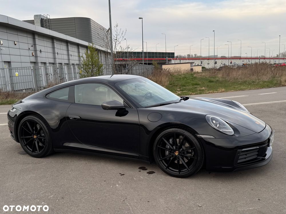 Porsche 911 Carrera T PDK - 2