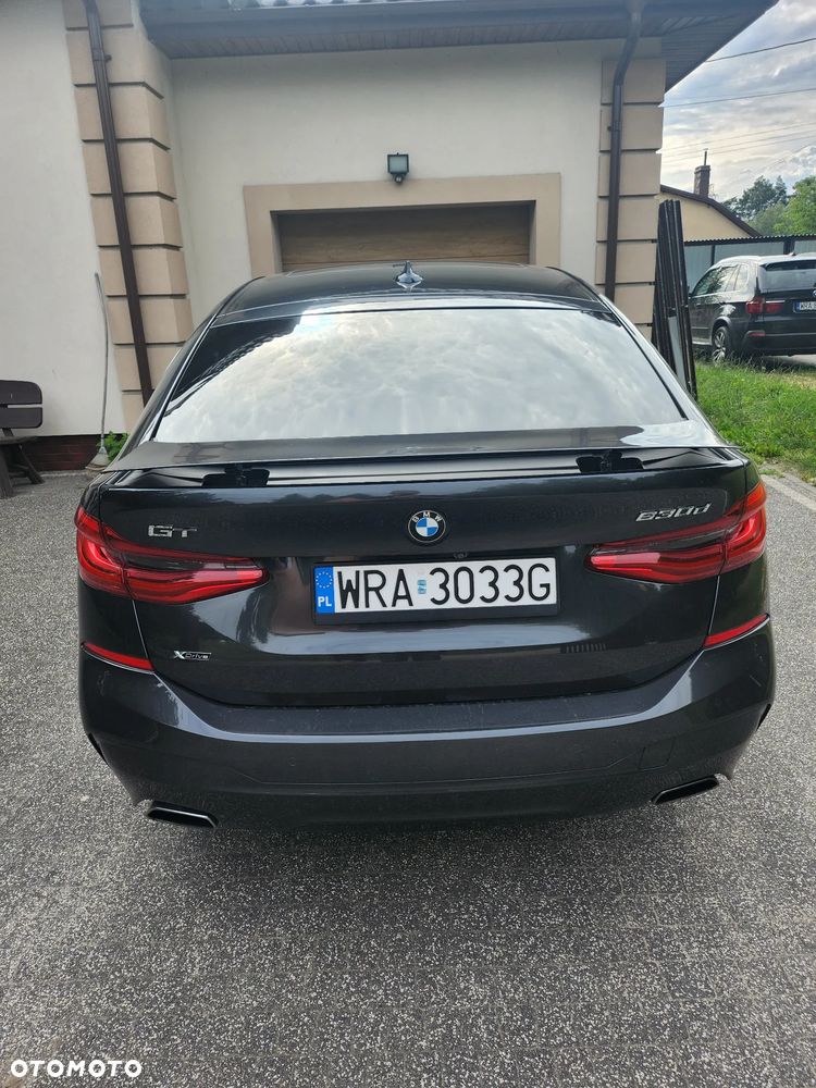 BMW 6GT - 2