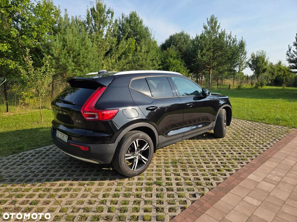 Volvo XC 40 D4 AWD - 3