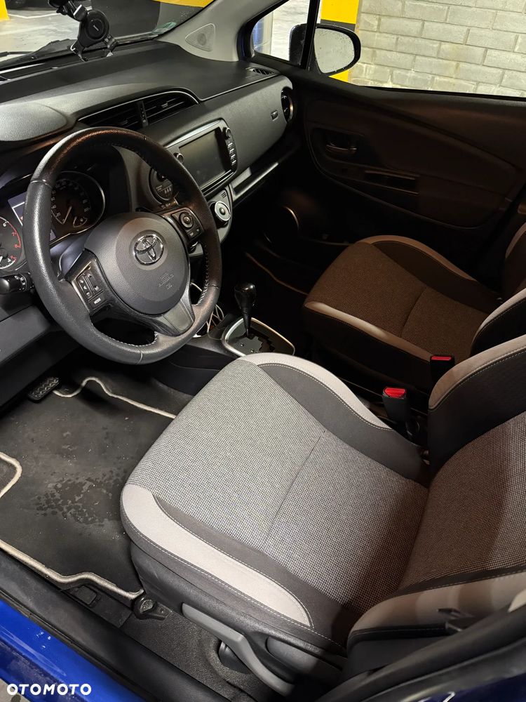 Toyota Yaris 1.5 20th Anniversary CVT - 12