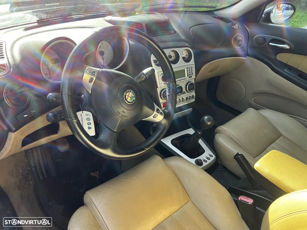 Alfa Romeo 156 1.9 JTD 16V Distinctive - 3