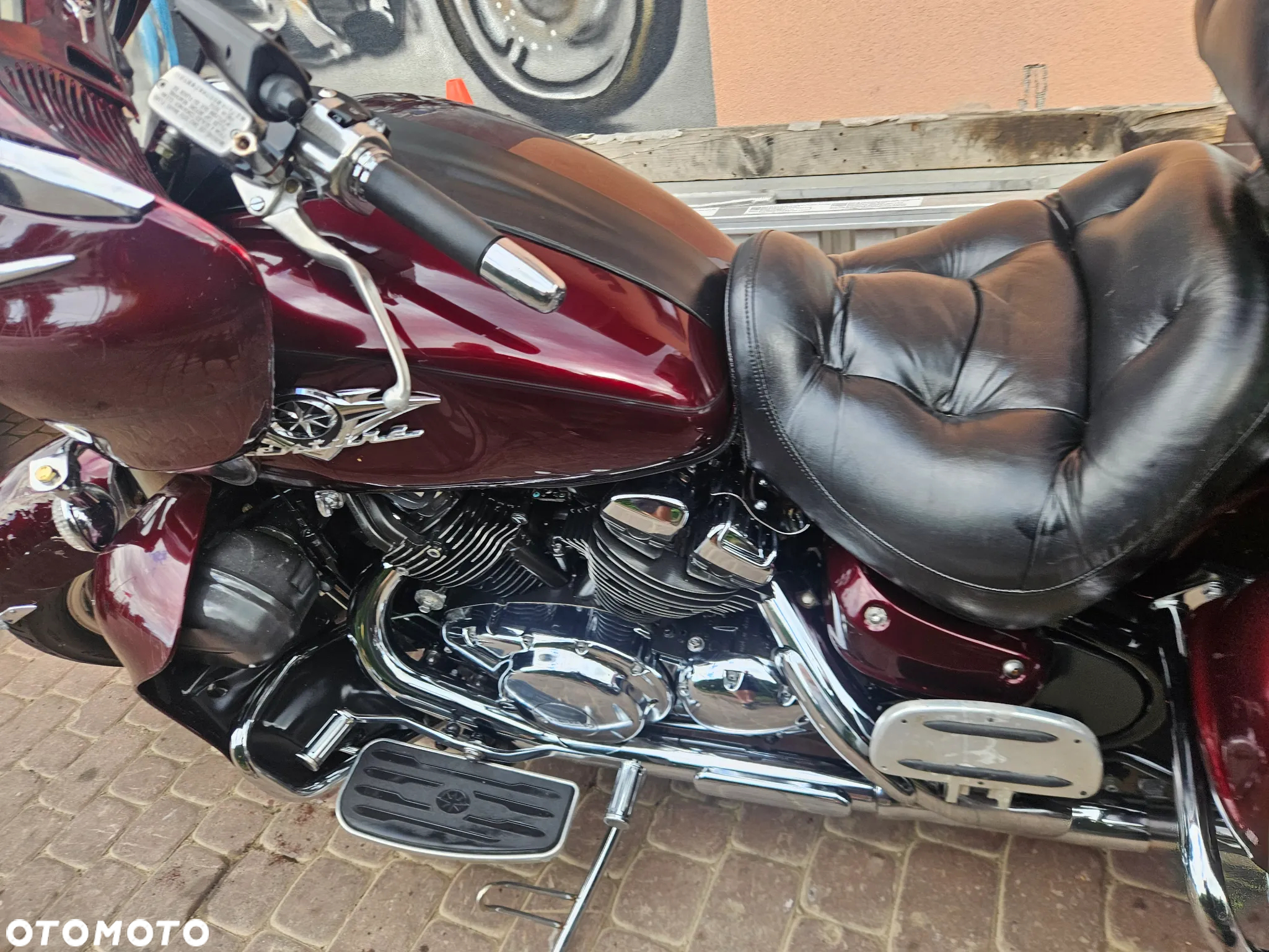 Yamaha Venture - 30