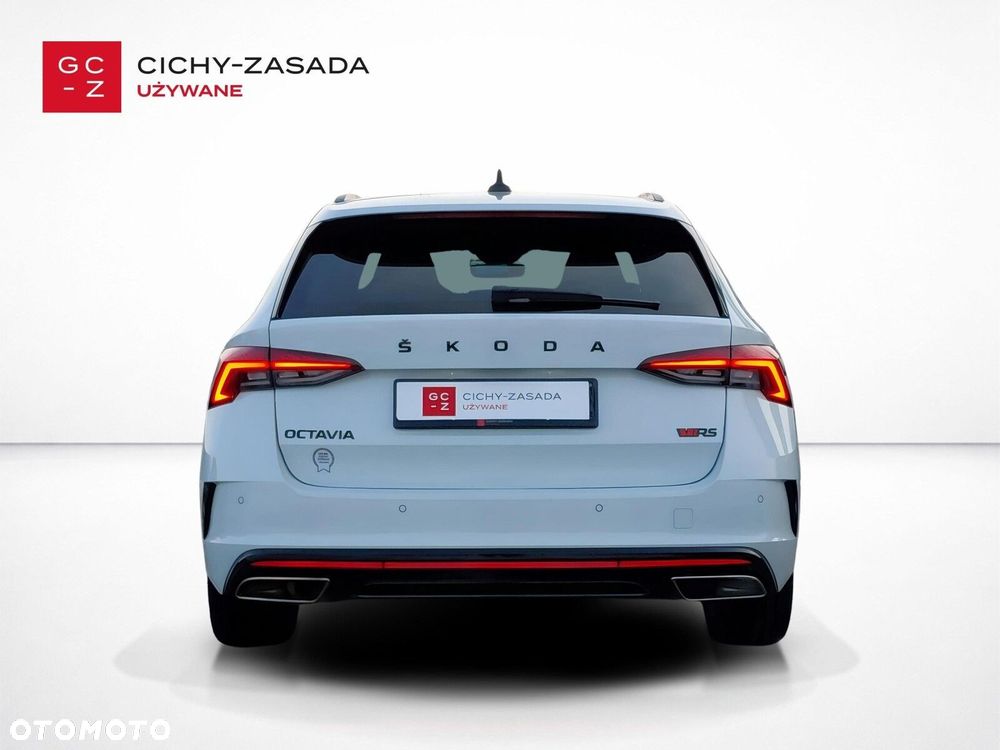 Skoda Octavia 2.0 TDI RS DSG - 4