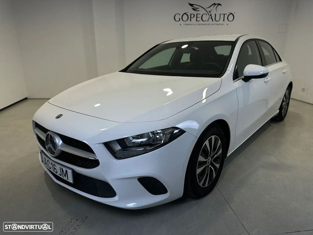 Mercedes-Benz CLA 180 d Progressive - 1