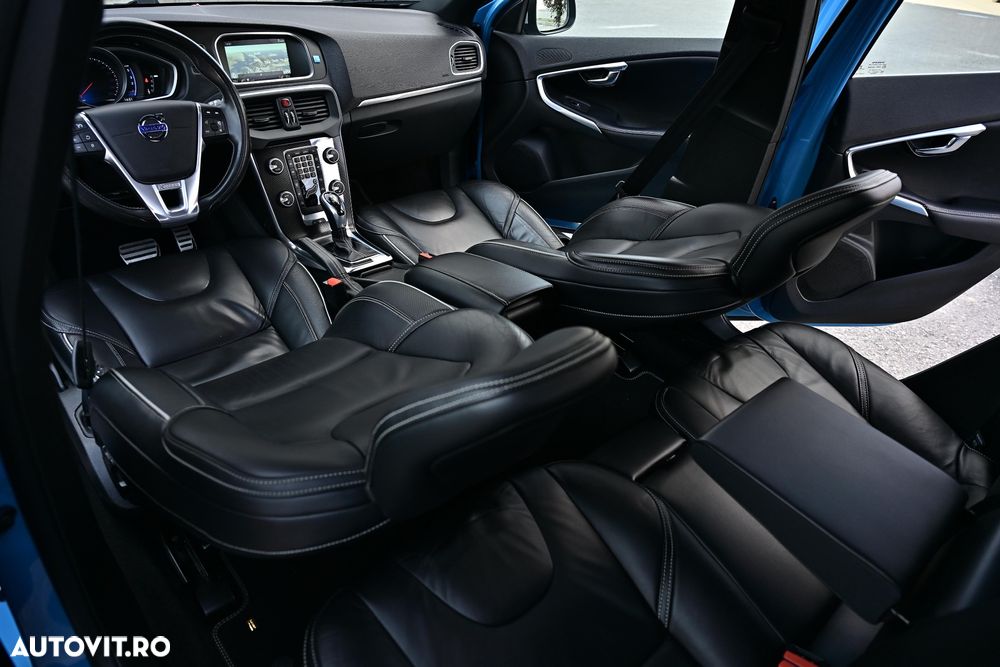 Volvo V40 D3 Geartronic RDesign - 18