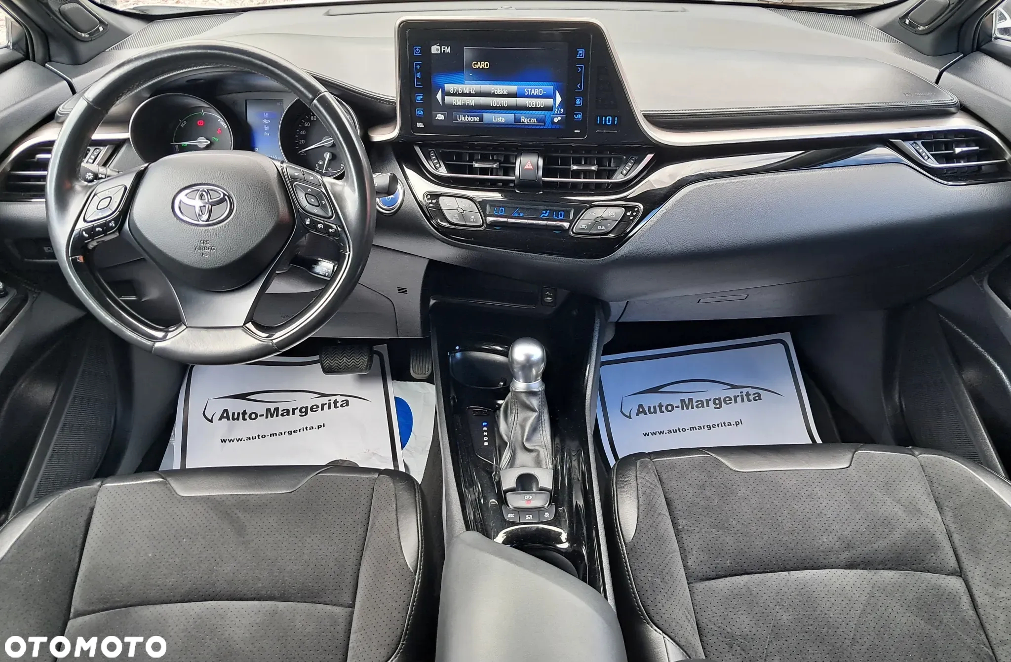 Toyota C-HR 1.8 Hybrid Neon Lime powered by JBL - 8