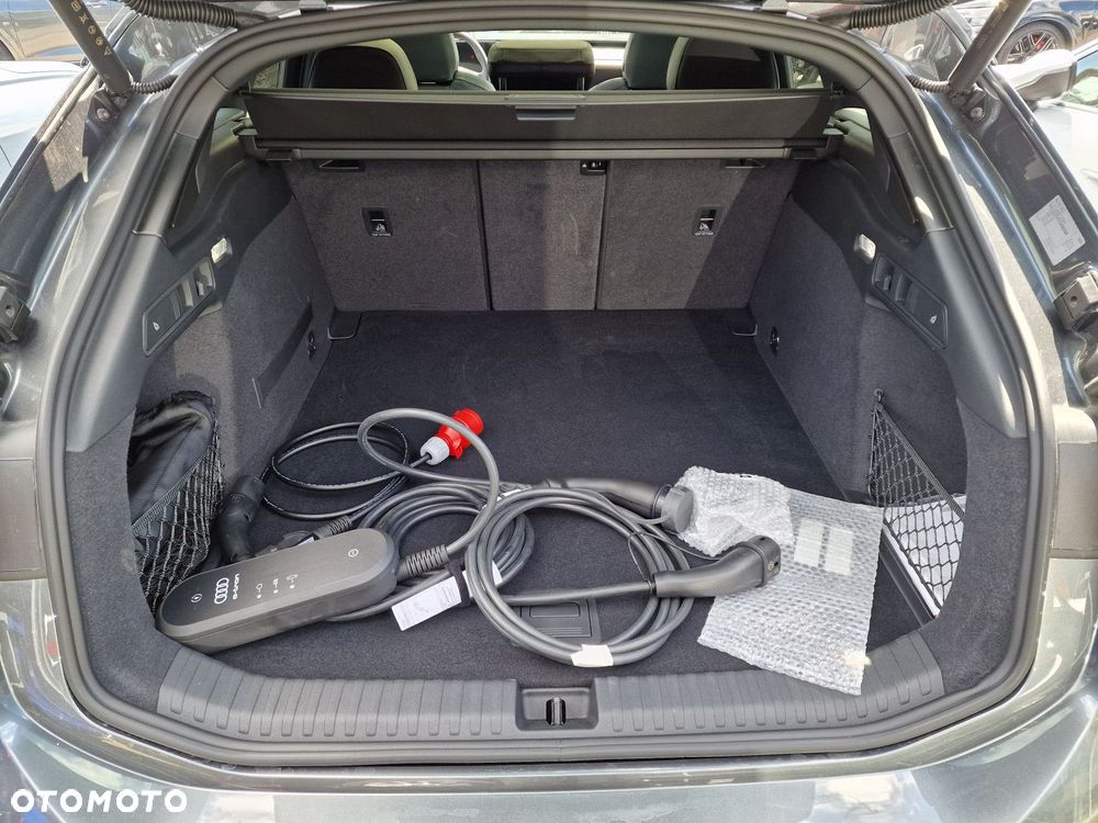 Audi A6 Sportback e-tron - 14