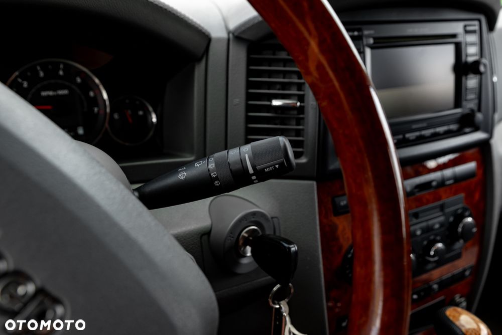 Jeep Grand Cherokee 3.0 CRD Automatik Limited - 33