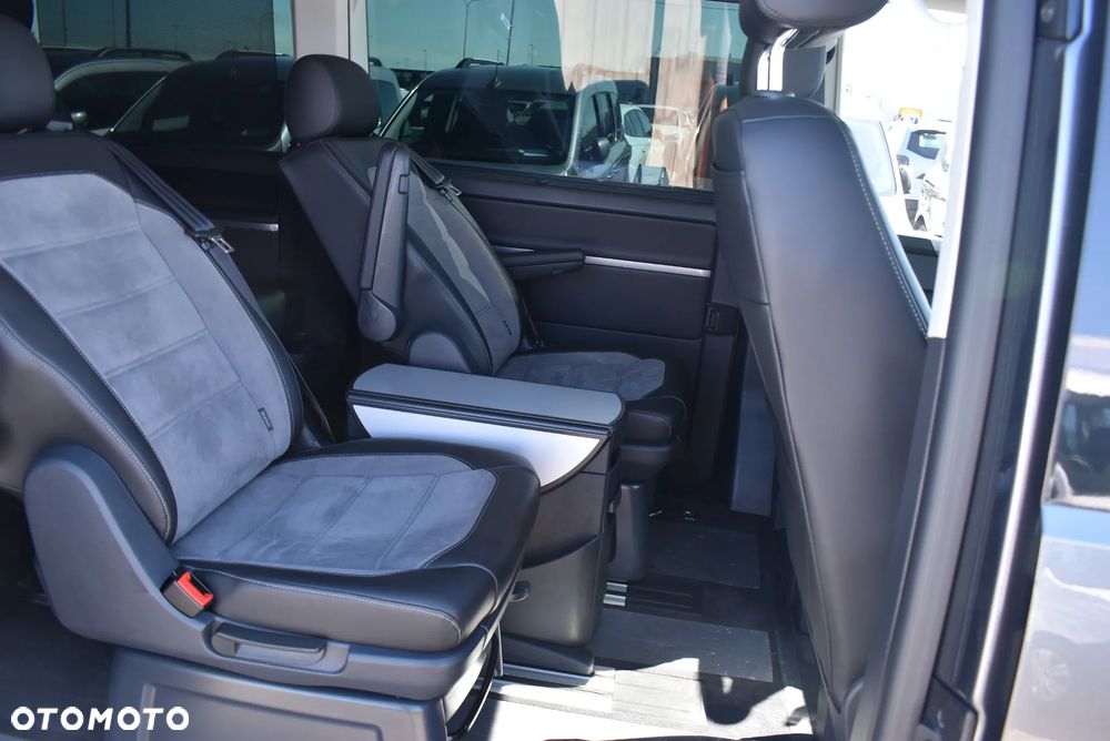 Volkswagen Multivan 6.1 2.0 TDI L1 Highline 4Motion DSG - 16