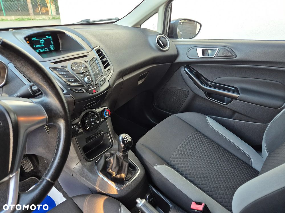 Ford Fiesta - 16