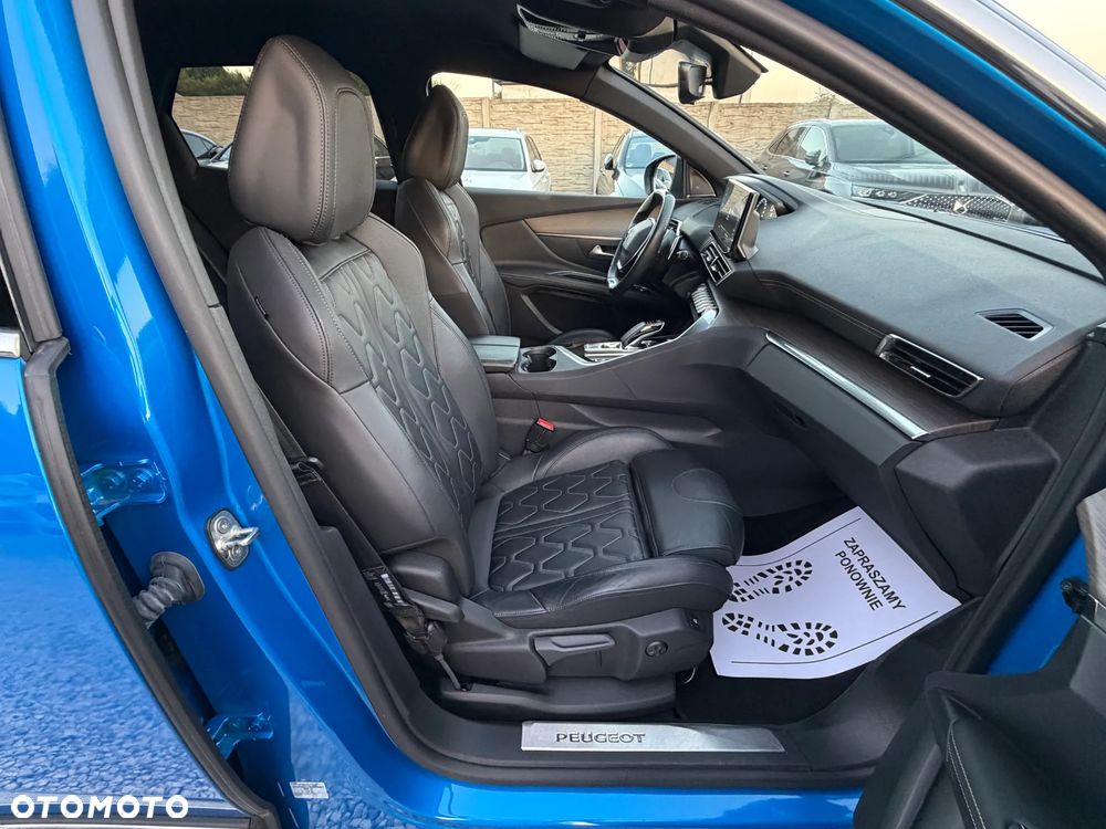Peugeot 3008 1.6 PureTech HYbrid GT Line S&S EAT8 - 32